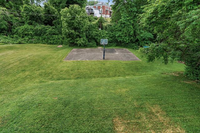 2167 Memorial Parkway, Fort Thomas, KY 41075