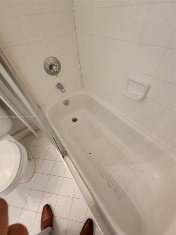 1213 NE 32nd Ave 0, Homestead, FL 33033