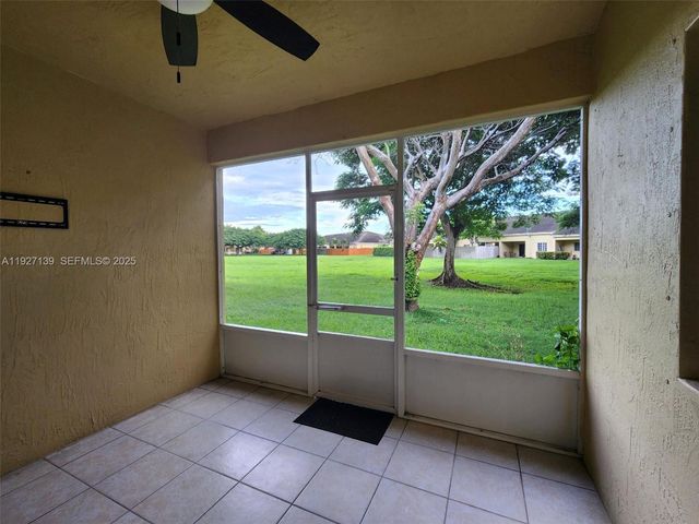1213 NE 32nd Ave 0, Homestead, FL 33033