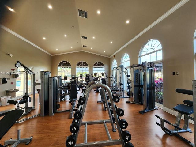 1213 NE 32nd Ave 0, Homestead, FL 33033