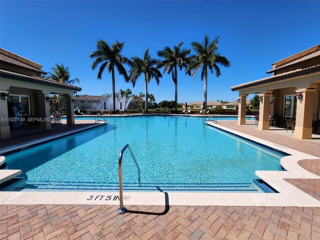 1213 NE 32nd Ave 0, Homestead, FL 33033