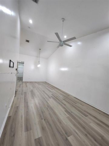 1213 NE 32nd Ave 0, Homestead, FL 33033