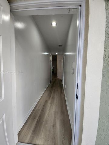 1213 NE 32nd Ave 0, Homestead, FL 33033