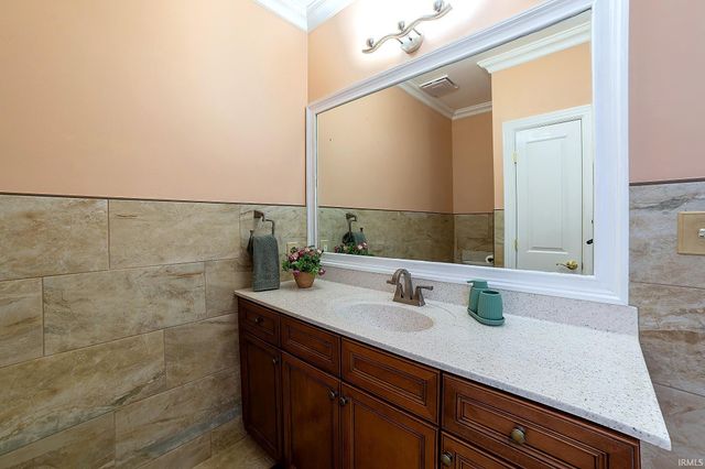 13103 Ellerston Drive, Evansville, IN 47725