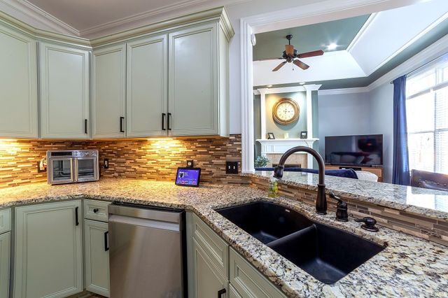 13103 Ellerston Drive, Evansville, IN 47725