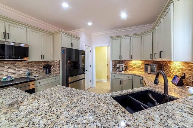 13103 Ellerston Drive, Evansville, IN 47725