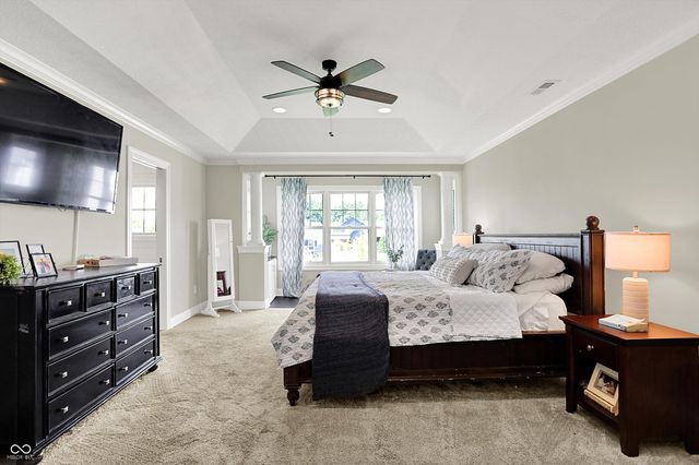 16590 Shumard Oak Drive, Westfield, IN 46062