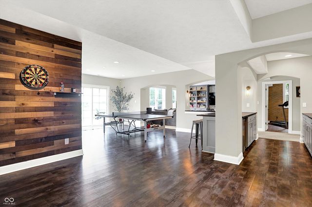 16590 Shumard Oak Drive, Westfield, IN 46062