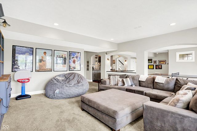 16590 Shumard Oak Drive, Westfield, IN 46062