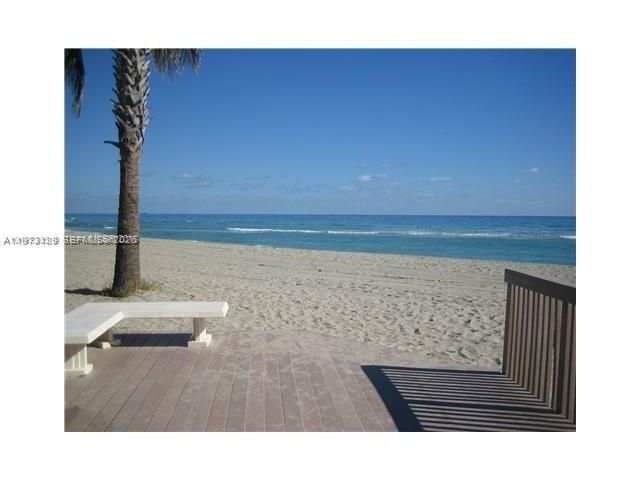 901 S Surf Road 402, Hollywood, FL 33019