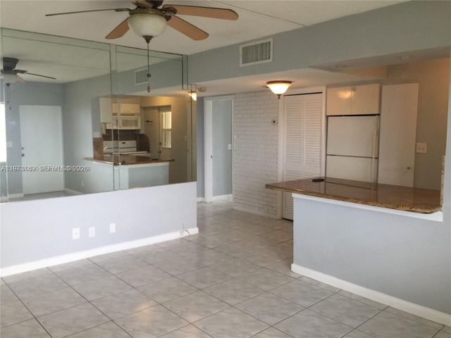901 S Surf Road 402, Hollywood, FL 33019
