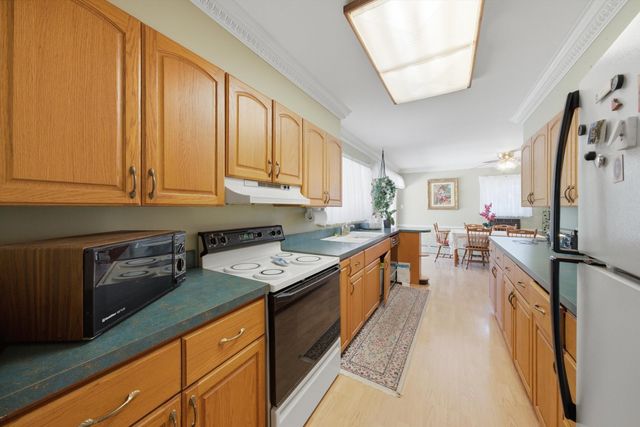 15287 W Apple Orchard Lane, Lincolnshire, IL 60069