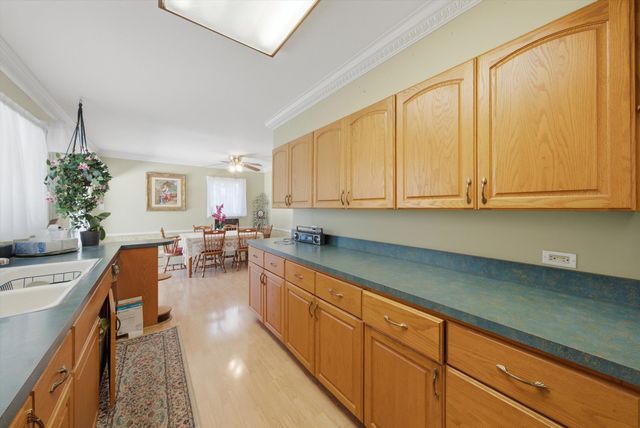 15287 W Apple Orchard Lane, Lincolnshire, IL 60069