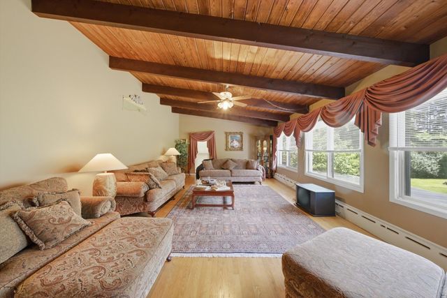 15287 W Apple Orchard Lane, Lincolnshire, IL 60069