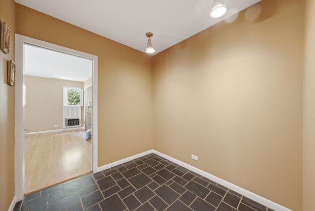 15287 W Apple Orchard Lane, Lincolnshire, IL 60069