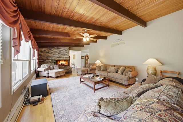 15287 W Apple Orchard Lane, Lincolnshire, IL 60069