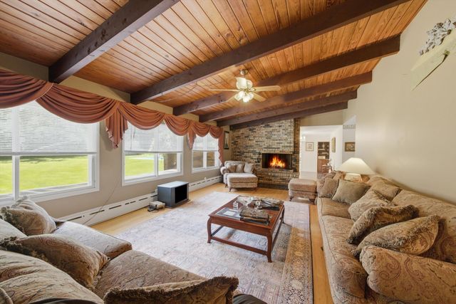 15287 W Apple Orchard Lane, Lincolnshire, IL 60069