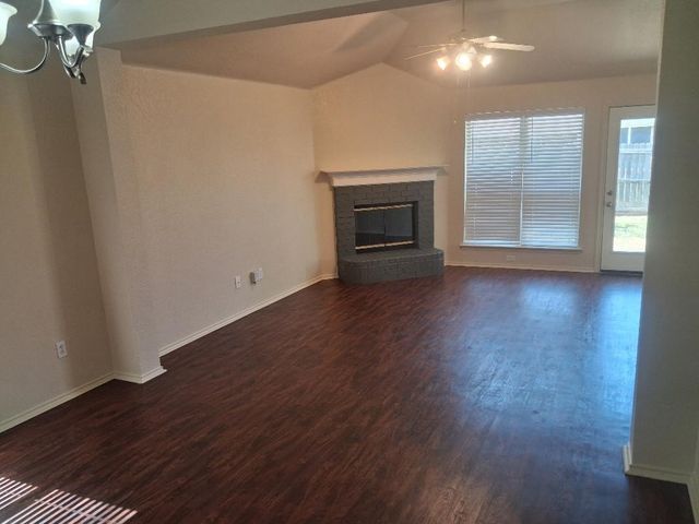 7310 Fossil Lake Drive, Arlington, TX 76002