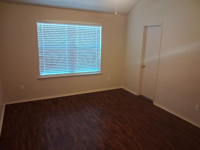 7310 Fossil Lake Drive, Arlington, TX 76002