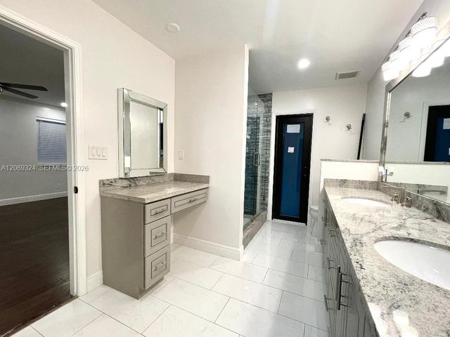 4910 Jefferson Street, Hollywood, FL 33021