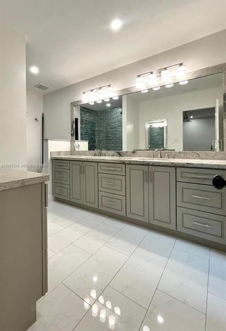 4910 Jefferson Street, Hollywood, FL 33021