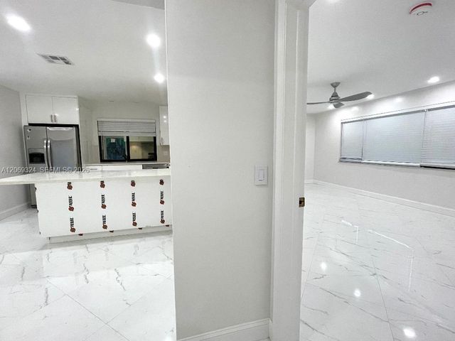 4910 Jefferson Street, Hollywood, FL 33021