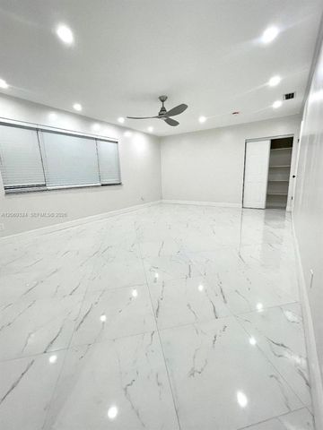 4910 Jefferson Street, Hollywood, FL 33021