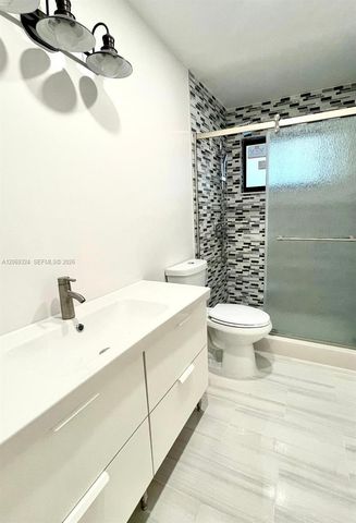 4910 Jefferson Street, Hollywood, FL 33021