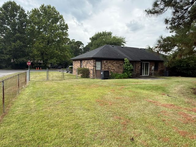 209 Longstreet Street, Summerville, SC 29486