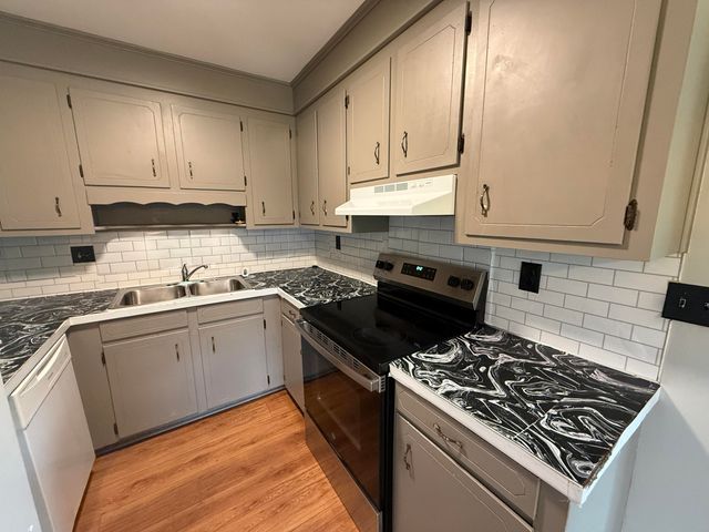 209 Longstreet Street, Summerville, SC 29486