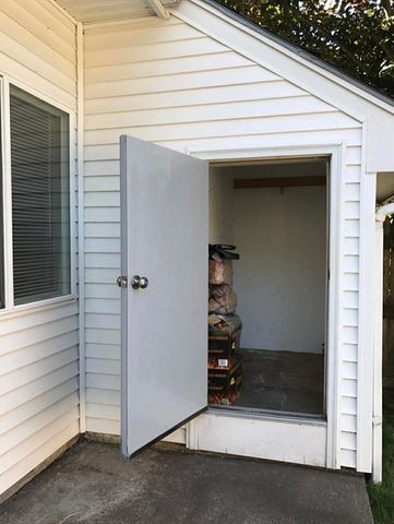 233 Lake St A, Weymouth, MA 02189
