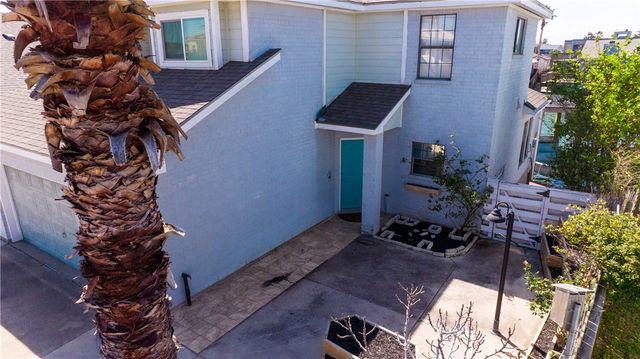 15337 Bowsprit Ct, Corpus Christi, TX 78418