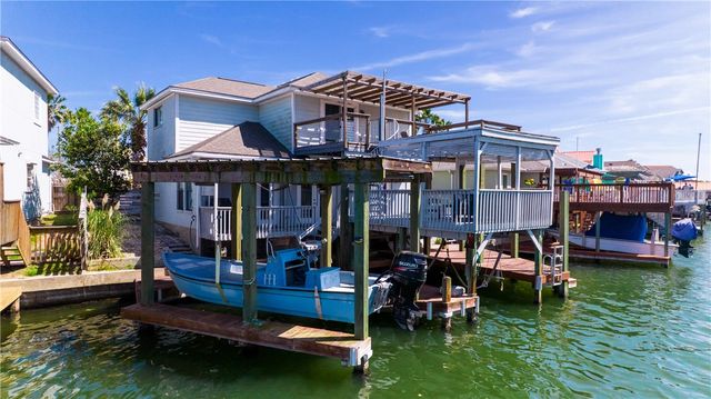 15337 Bowsprit Ct, Corpus Christi, TX 78418