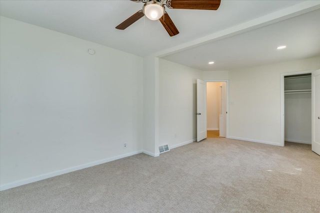 845 S Dellrose Ave, Wichita, KS 67218