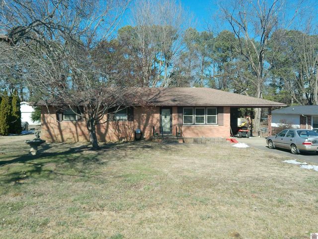 121 Lakeside Dr, Paducah, KY 42003