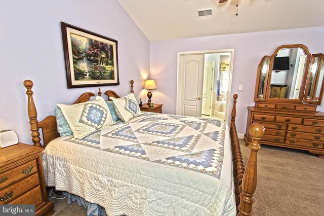 4083 WALNUT COVE CIR, Fairfax, VA 22033