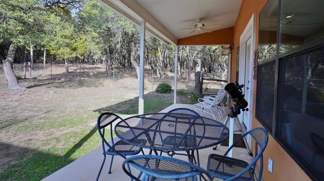 450 Windmill Oaks DR, Wimberley, TX 78676