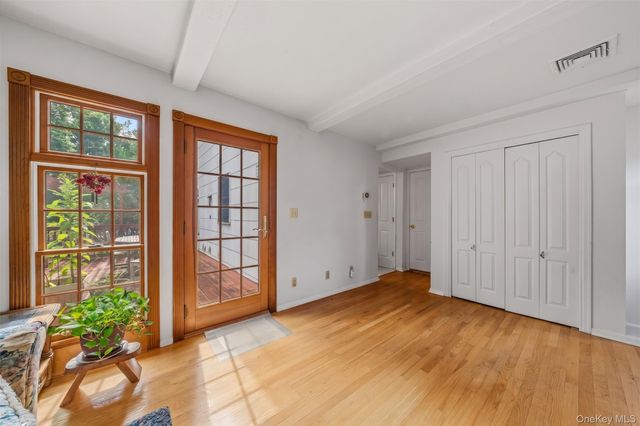 92 Edgewood Drive, Orangeburg, NY 10962