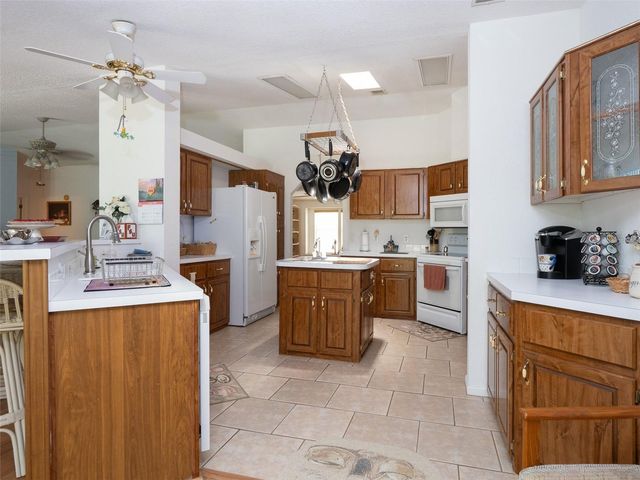 267 MELROSE LANDING DRIVE, Hawthorne, FL 32640