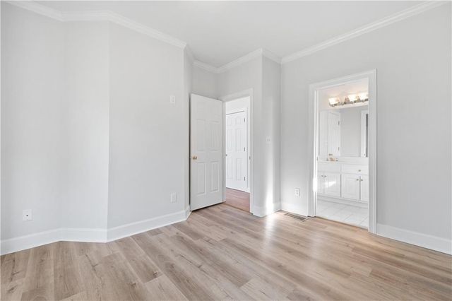 1810 Sunset Harbour Pointe, Lawrenceville, GA 30043