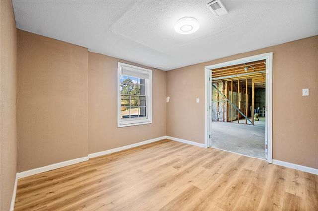 1810 Sunset Harbour Pointe, Lawrenceville, GA 30043