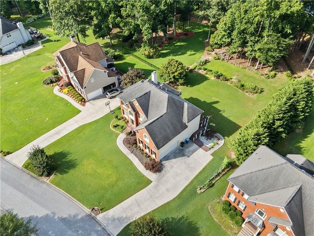 1810 Sunset Harbour Pointe, Lawrenceville, GA 30043