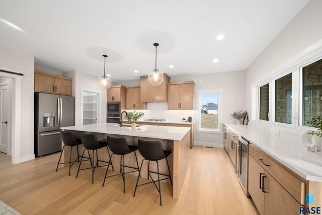 1517 W Autumn Cir Circle, Brandon, SD 57005