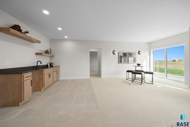 1517 W Autumn Cir Circle, Brandon, SD 57005