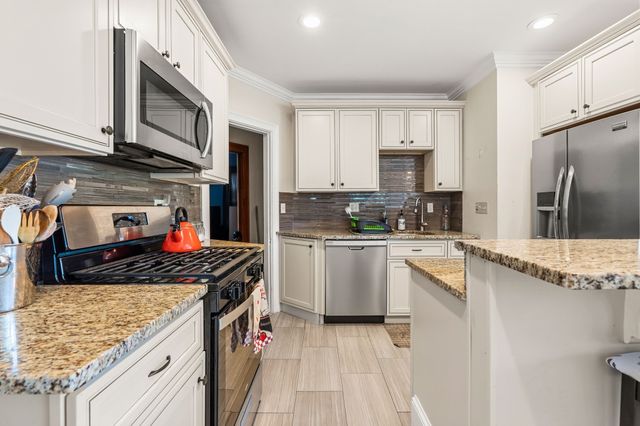 16 Frost Ave 2, Boston, MA 02122