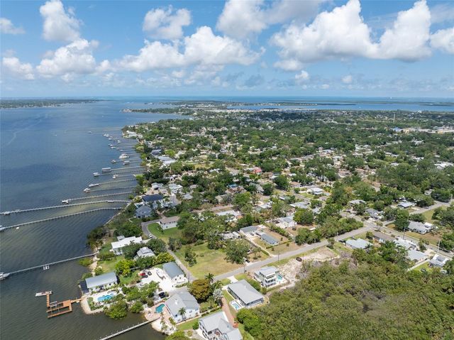 310 13TH AVENUE W, Palmetto, FL 34221