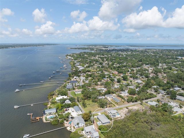 310 13TH AVENUE W, Palmetto, FL 34221
