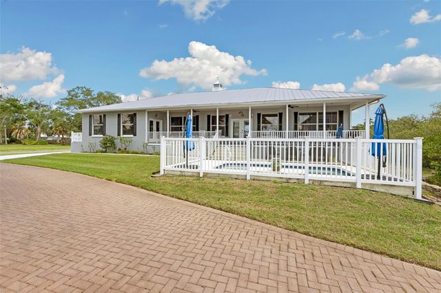 310 13TH AVENUE W, Palmetto, FL 34221