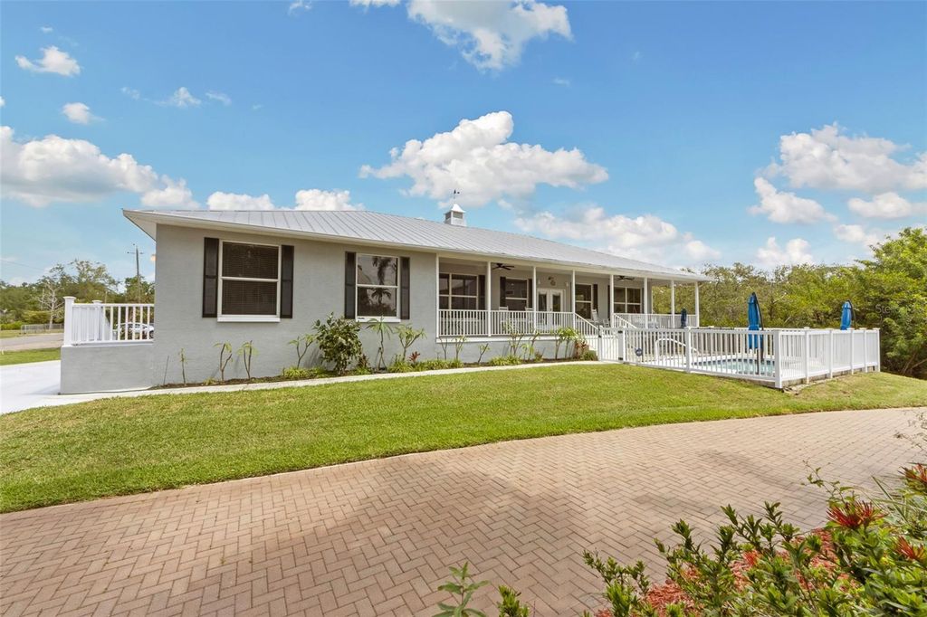 310 13TH AVENUE W, Palmetto, FL 34221
