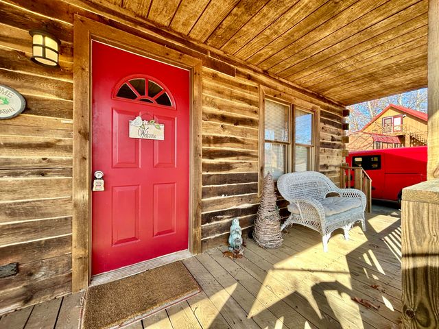 96 Vicki Street, Nancy, KY 42544